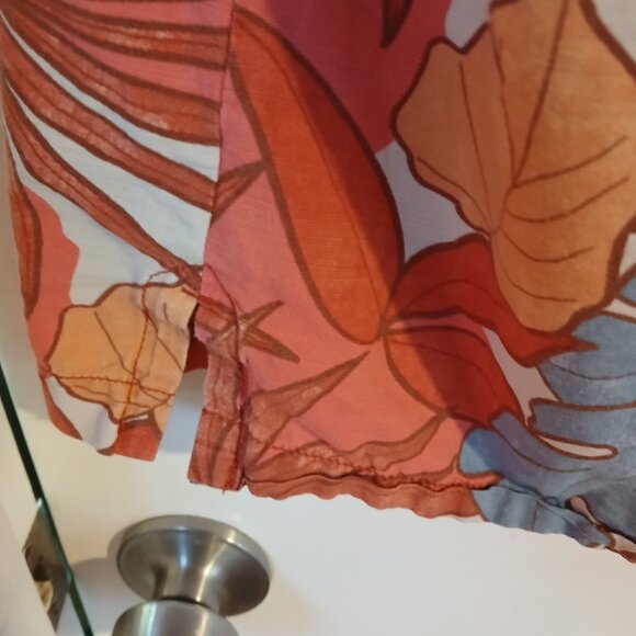 Tommy Bahama Men's Short Sleeve Tropical Print Button Down SZ L - Picture 5 of 8